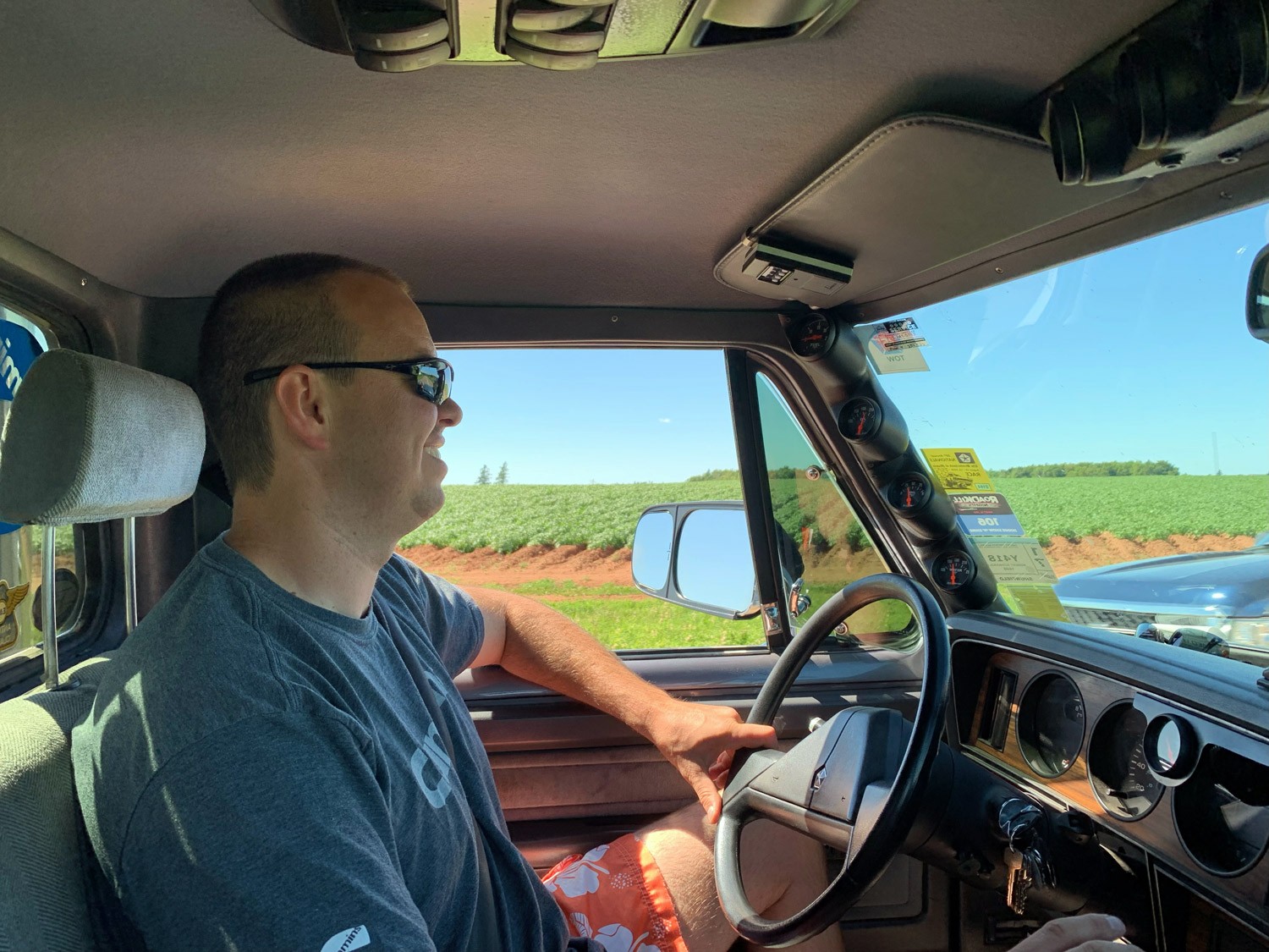 Schwarzli-at-the-wheel.jpg