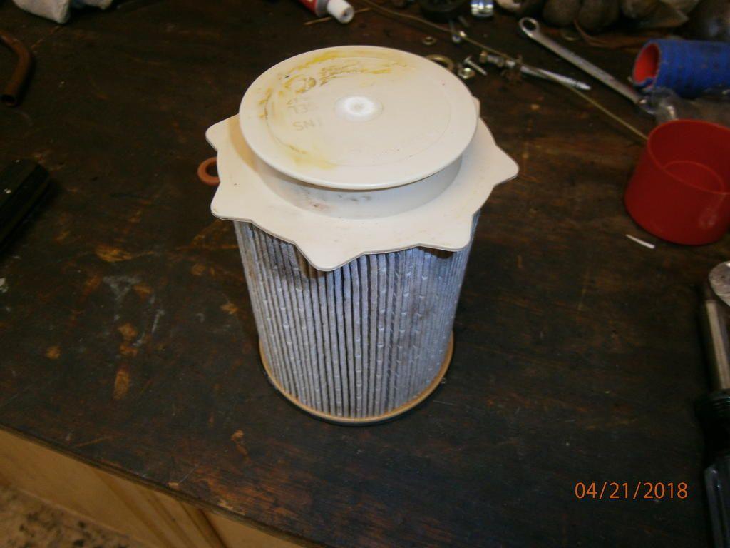 secondary fuel filter 001.jpg