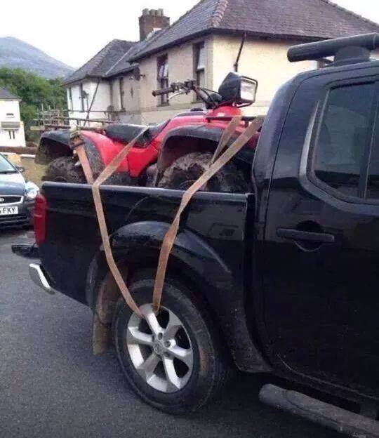 STRAPS.jpg