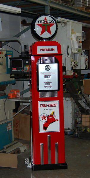 Texaco Pump.jpg