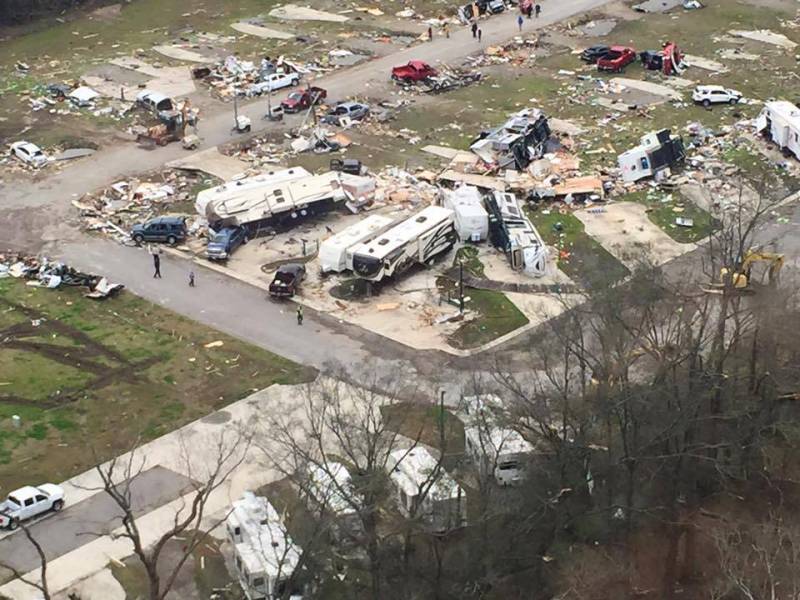 Tornado_Damage.jpg