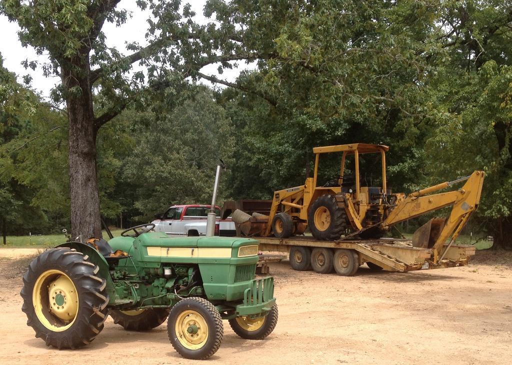 tractor.jpg