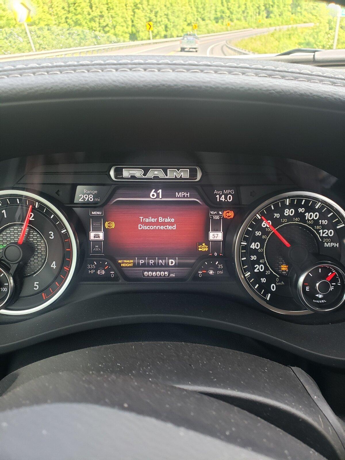 Trailer brake not connected.jpg