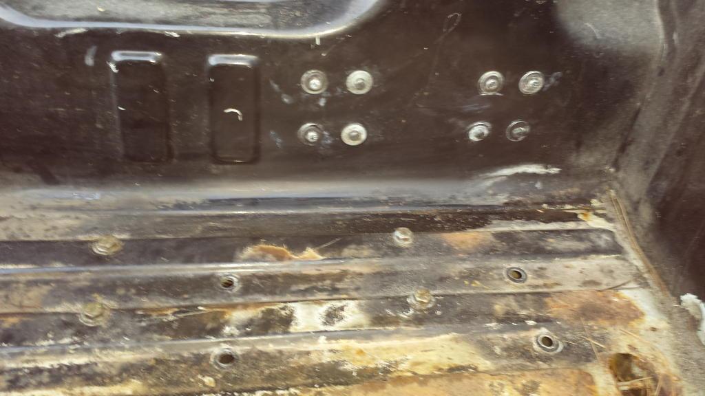 truck bed 2.jpg