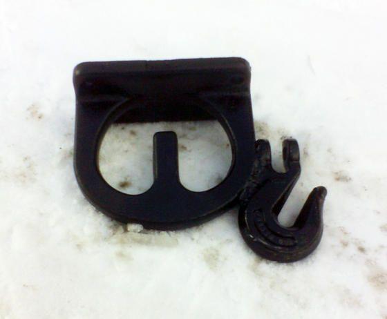 Truck tow hook 02-20-10a.jpg