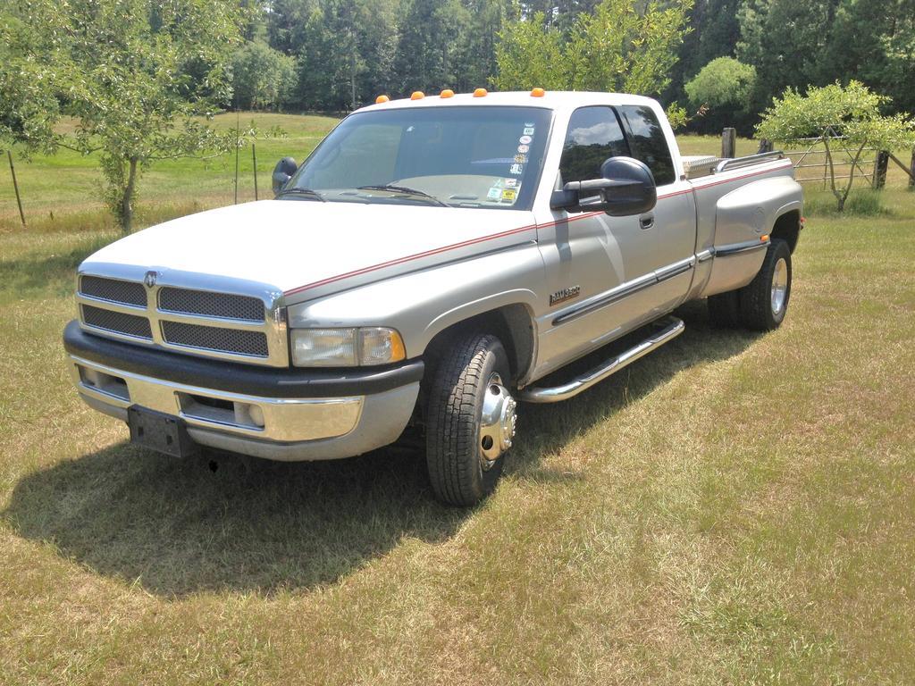 Trucks and Tucker 061.jpg