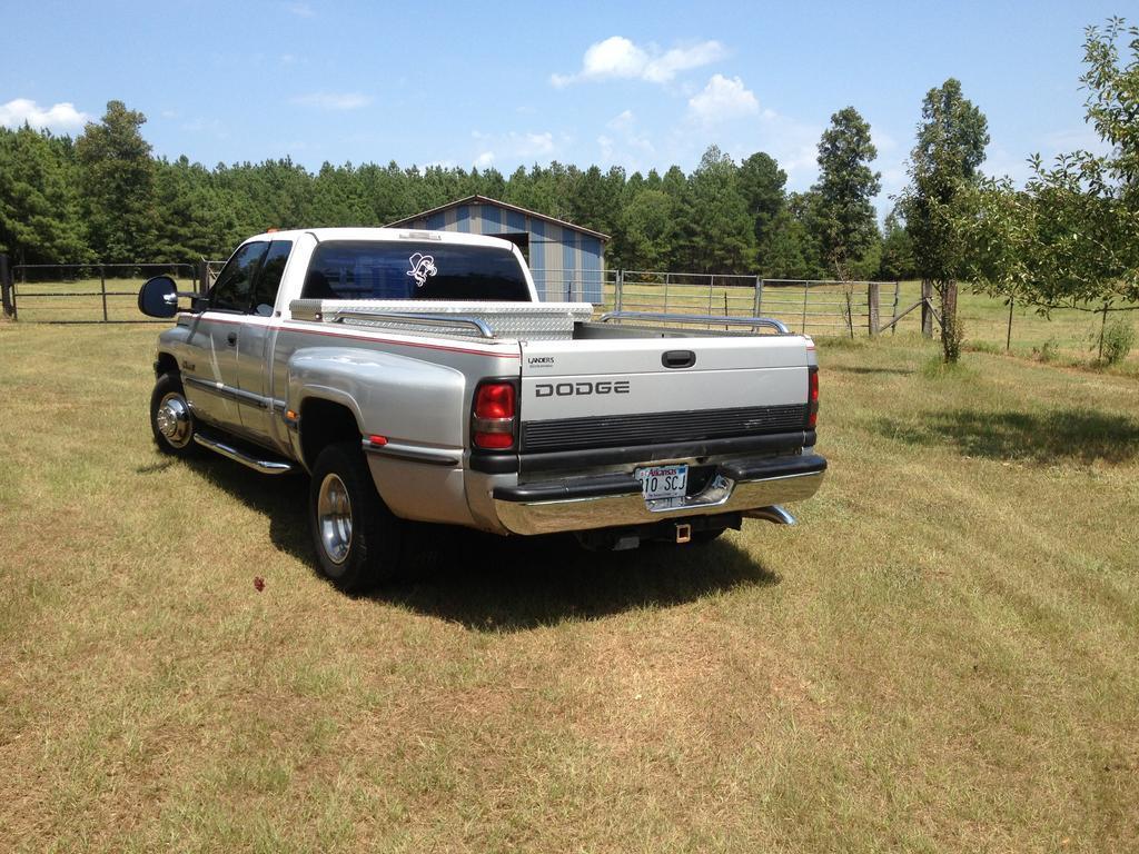 Trucks and Tucker 063.jpg