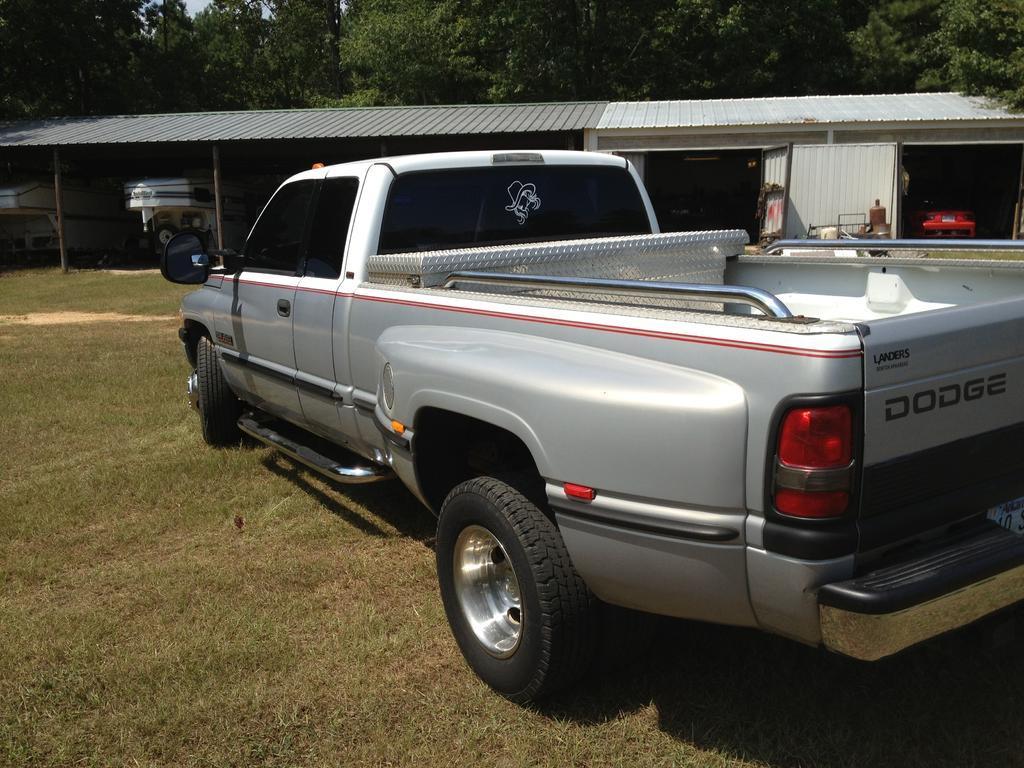 Trucks and Tucker 066.jpg