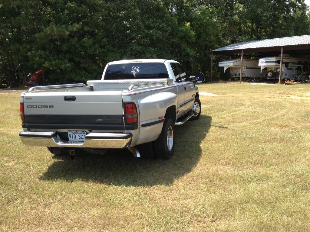 Trucks and Tucker 067.jpg