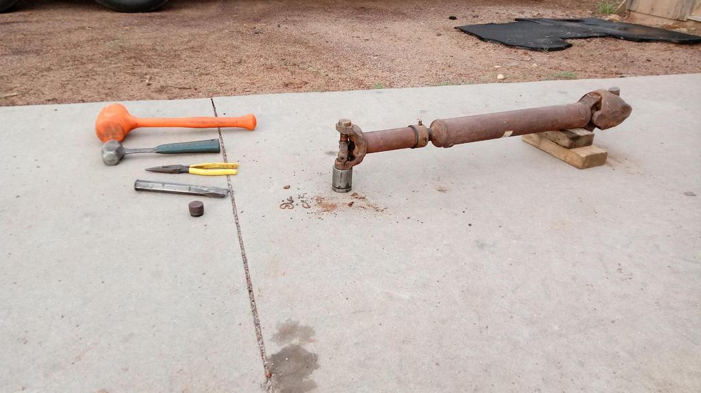 u-joint 1.jpg