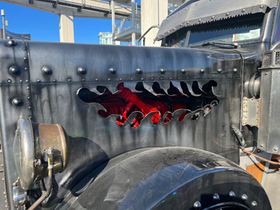 under-Welderup.jpg