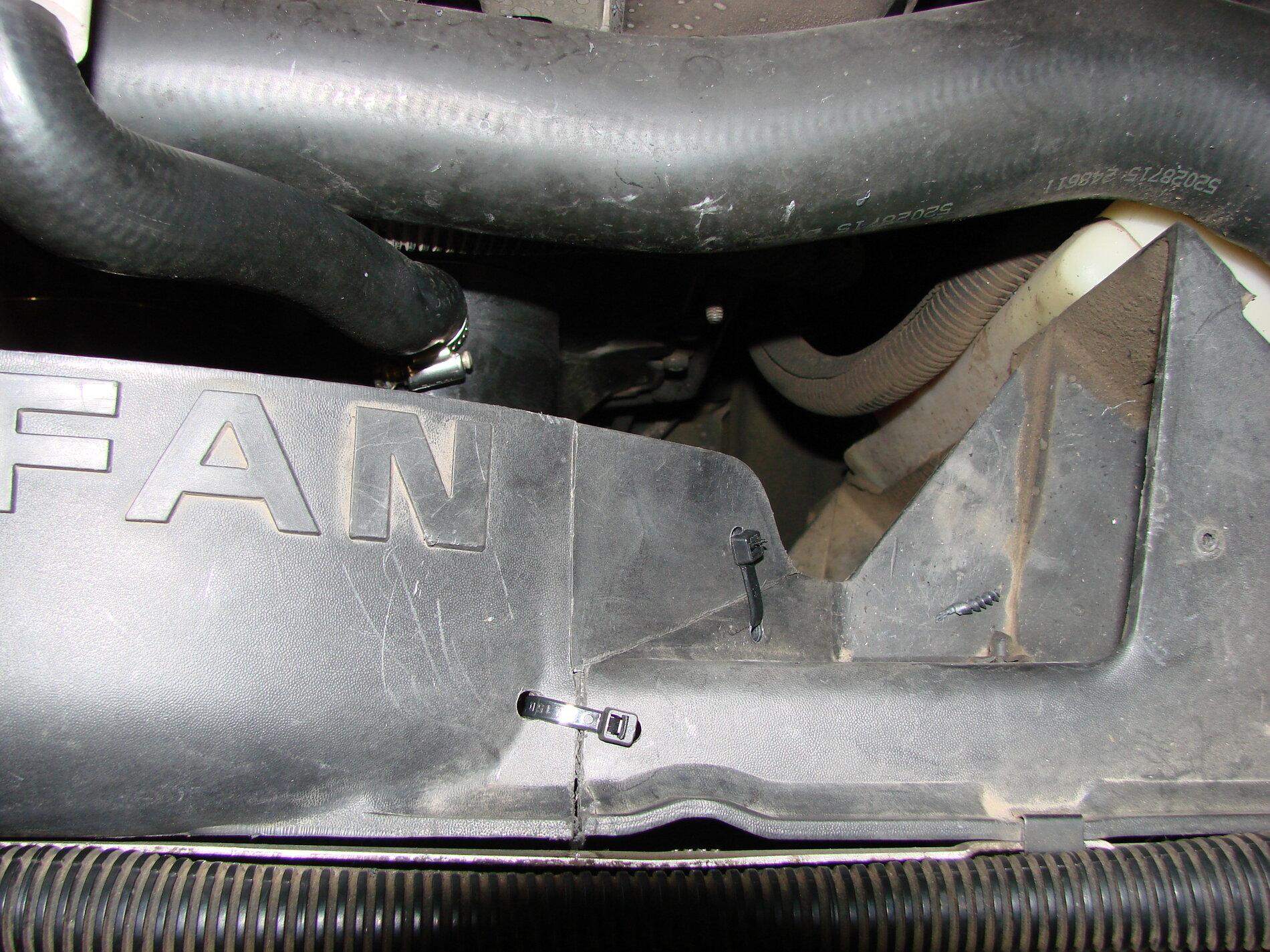 Upper Fan Shroud Modification (7).JPG