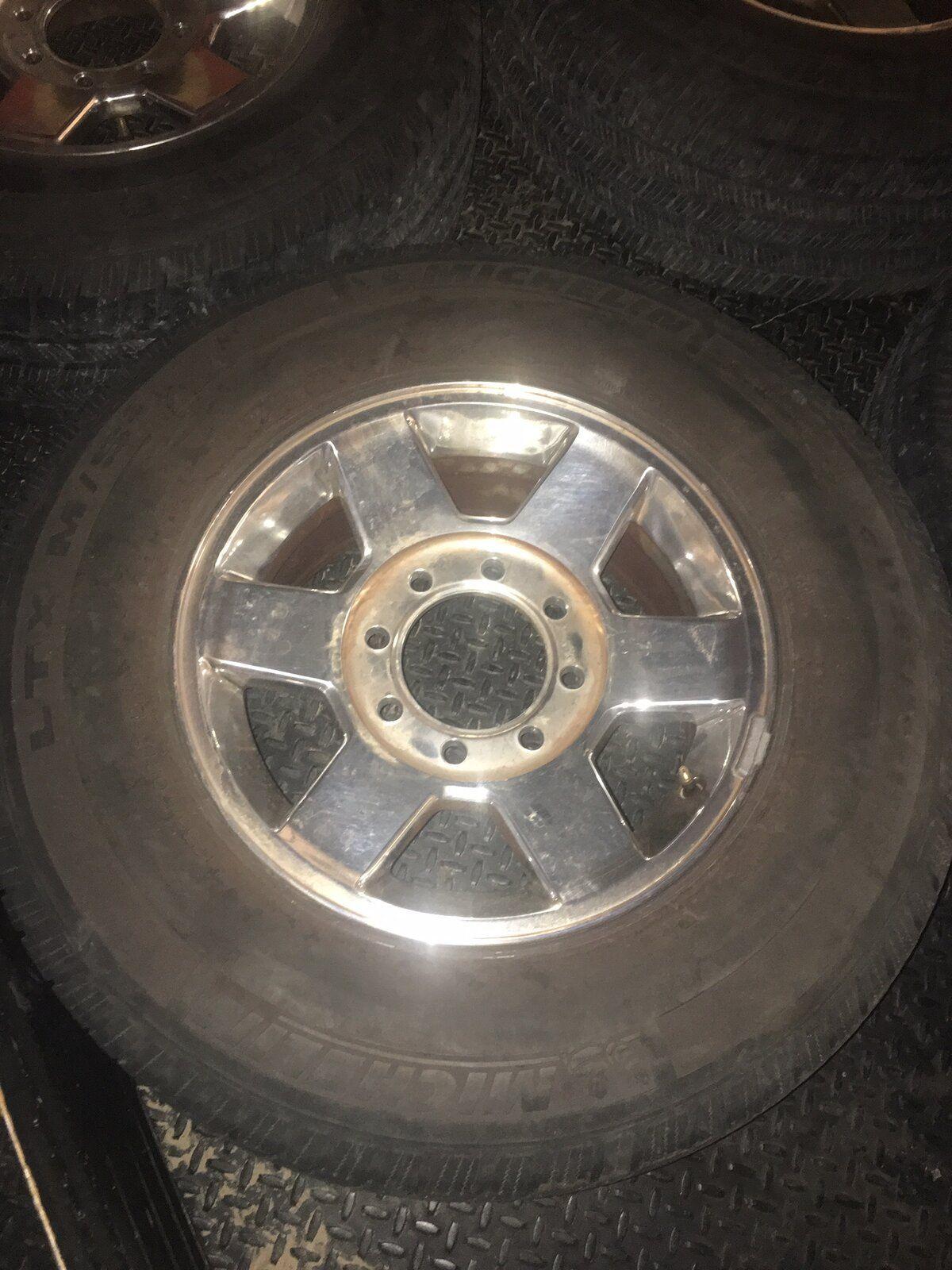 Wheel - PN 1QR35TRMAA-3.JPG