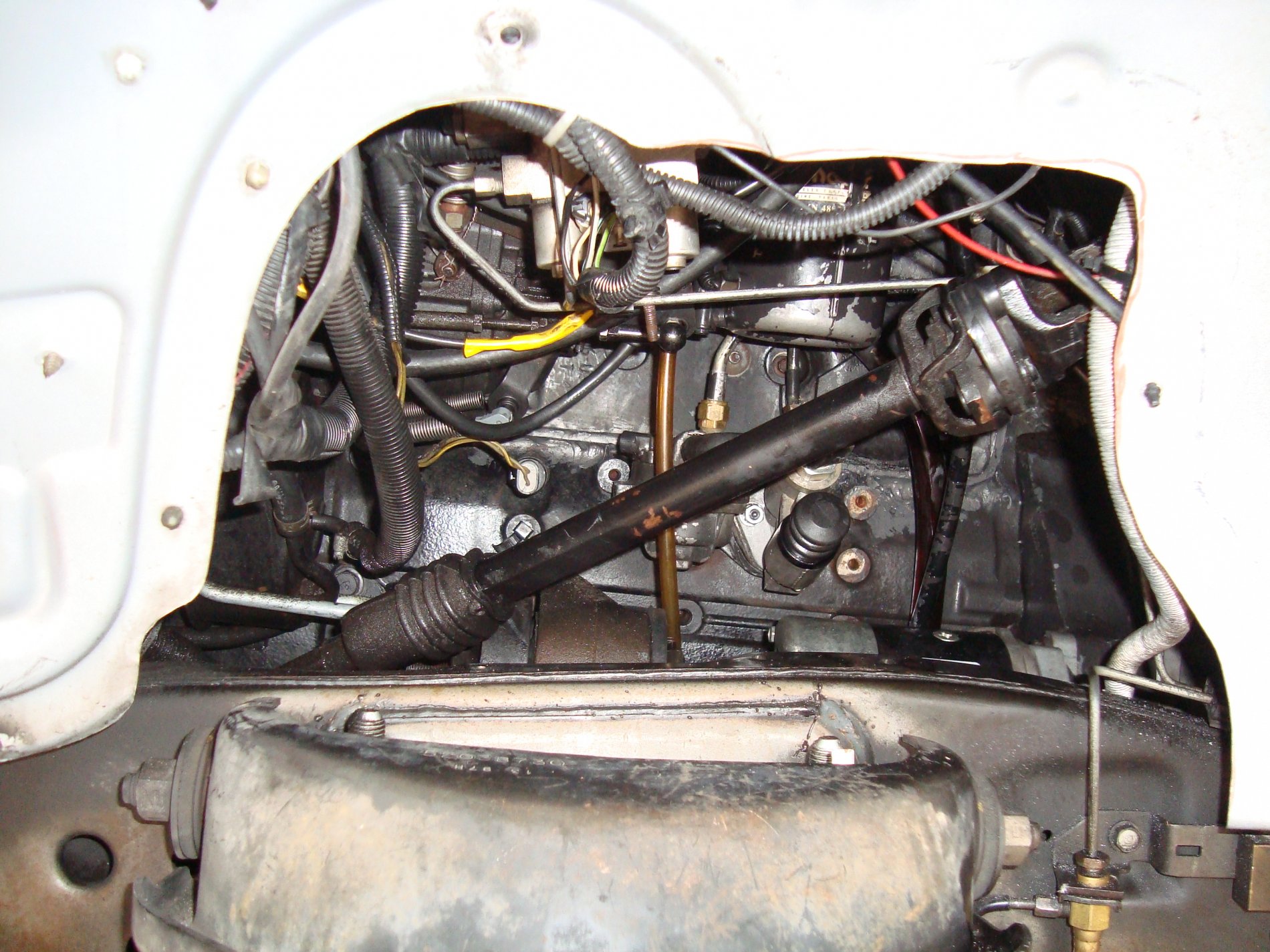 wheel well cut out.JPG