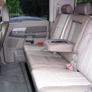 Leather_Rear2