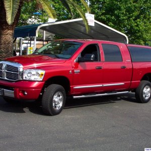 Mega Cab w/leer 100xq
