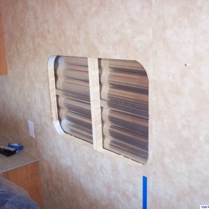 2nd window, a slider right side of main bed