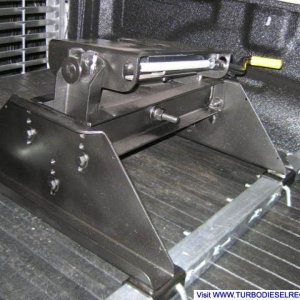 Pullrite 15.5k Super 5th wheel hitch w/Super rail quick release