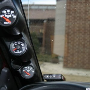 A-pillar Gauge Pod and Edge Comp Chip