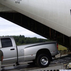 unloading CG 255006 from C130