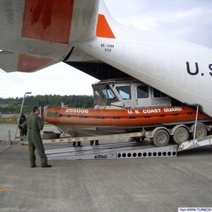 unloading CG 255006 from C130