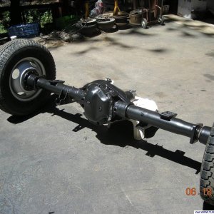 Freshly Painted Dana 80 #1