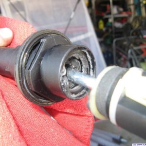 Inside clutch master cylinder