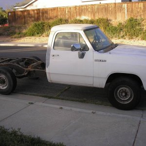1993 D-250 (Parts Donor)