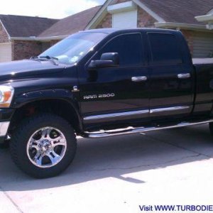 Toyo AT LT305/60R20 on KMC Crank Wheels