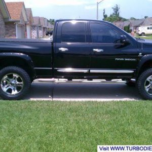 Toyo AT LT305/60R20 on KMC Crank Wheels