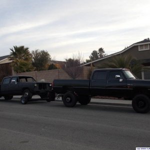 Rare sight - 1st Gen C/C towing a 1st Gen C/C