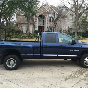 2005 RAM 3500 4X4 LARAMIE