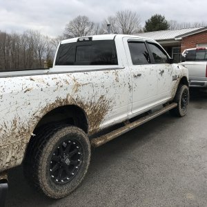 2013 Ram 2500 Lonestar SLT 35's Leveling Kit Dirty