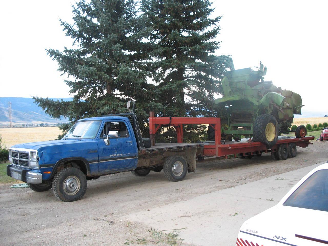 1992 w250 with john deere 95 combine 30,000 gvw