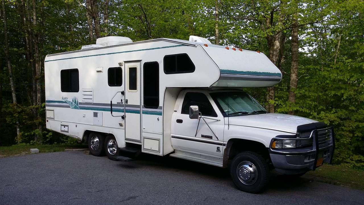 1994 Scotty by Serro Motor Home with Cummins Diesel