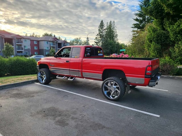 2000 Ram 2500 SLT 4x4