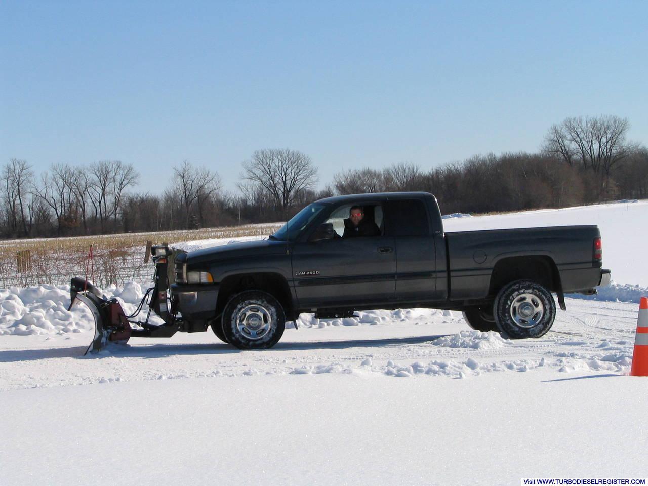 2002 SLT Laramie & 8' Boss Plow