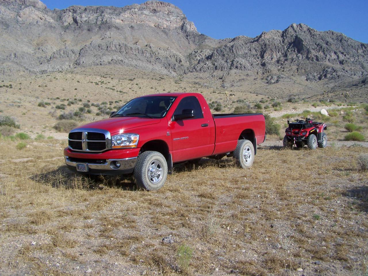 2006, with Outlander 800 ready for some trail riding in the desert