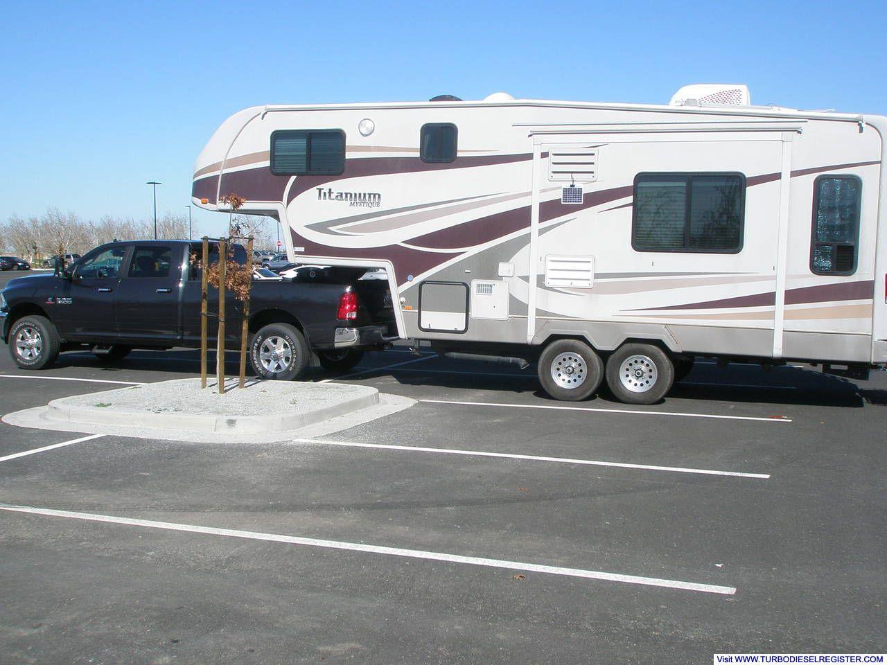 2015 RAM 3500 towing Titanium 25E30