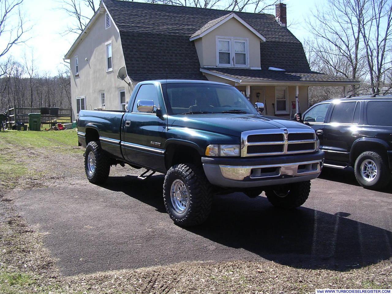 95_dodge_058