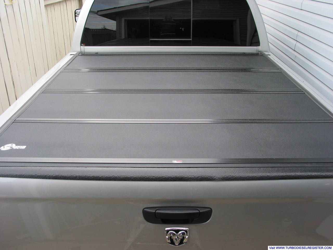 Bakflip_tonneau