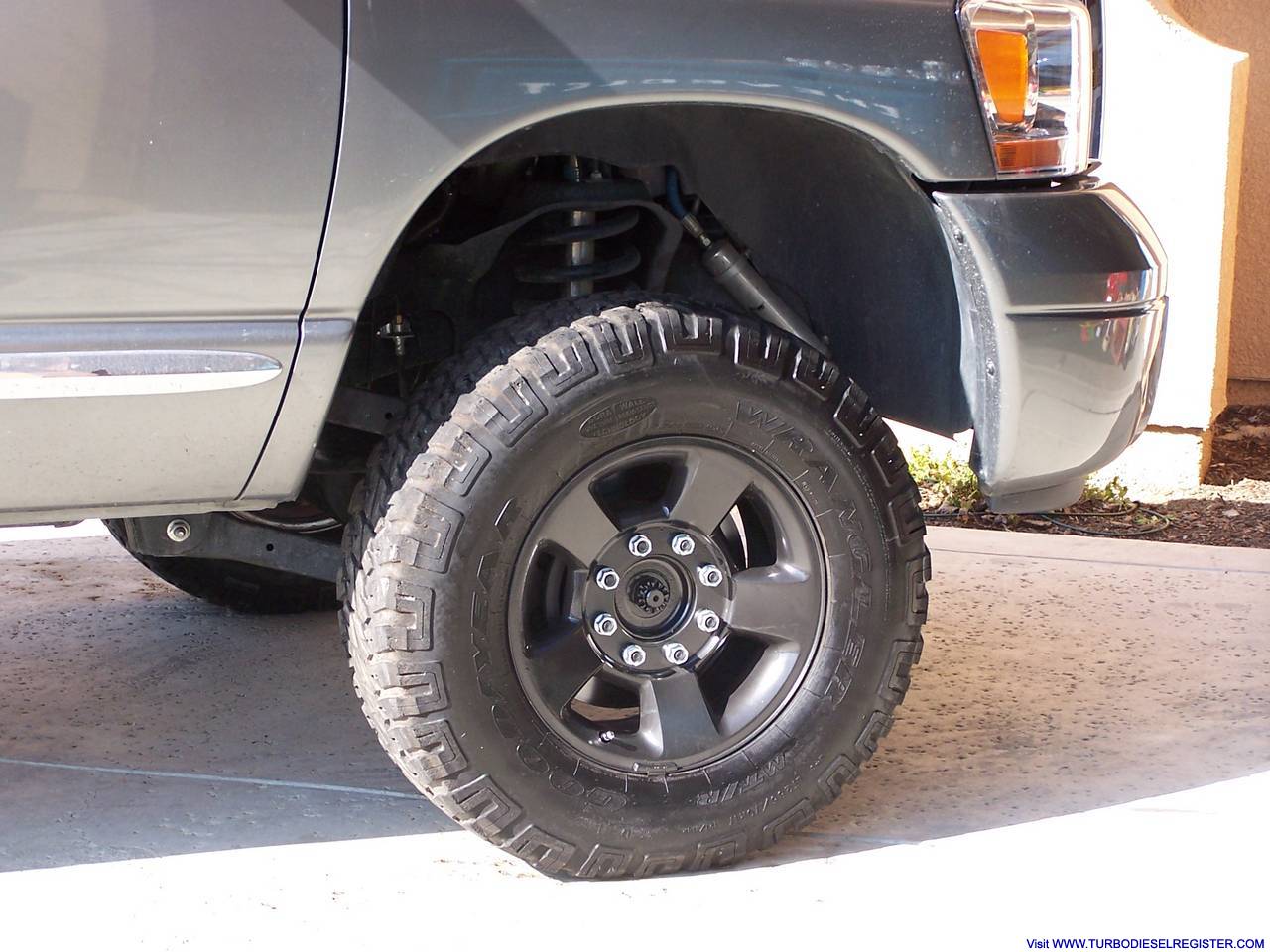 black wheels with goodyear MTR 285/75/17
