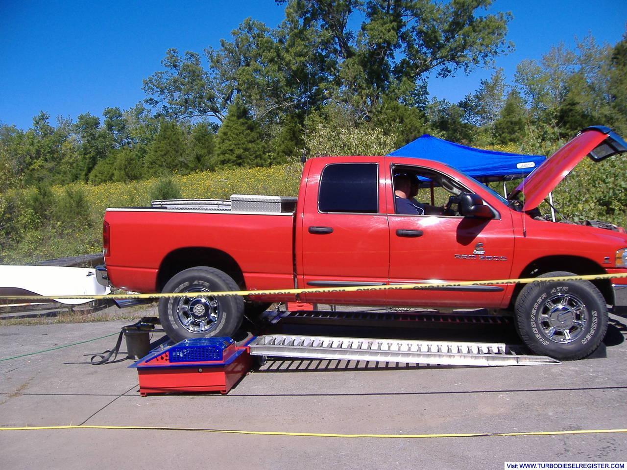 Dodge_2003_001