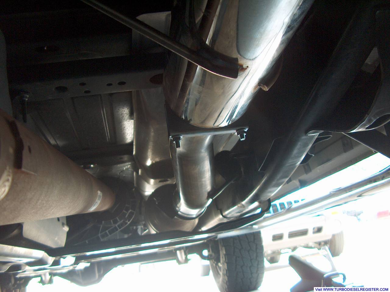 MBRP_Muffler_Front_02
