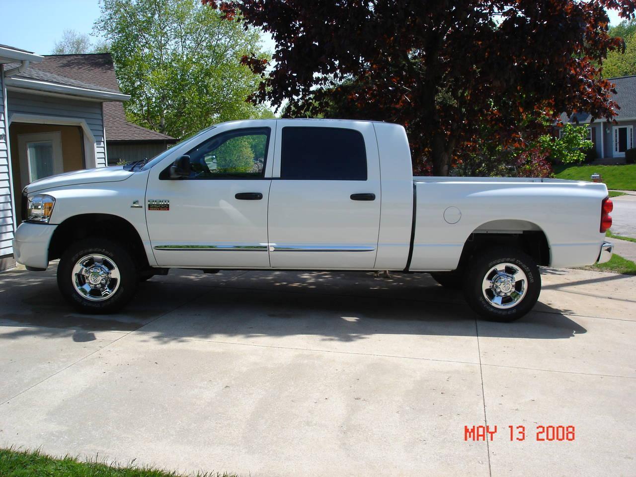 Mega Cab