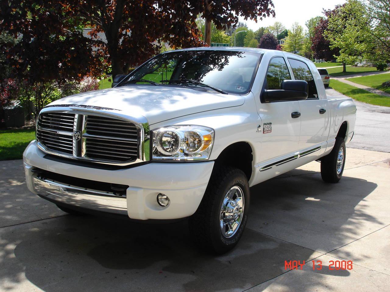Mega Cab