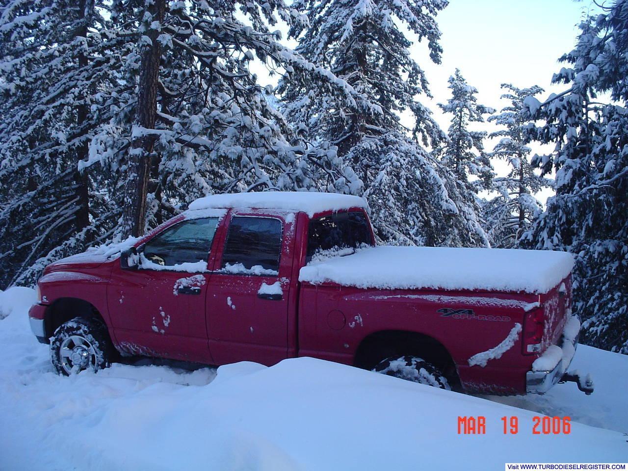 Snows getting deep in So Calif.