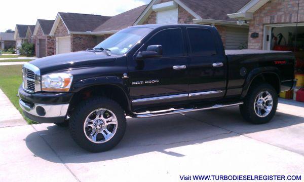 Toyo AT LT305/60R20 on KMC Crank Wheels