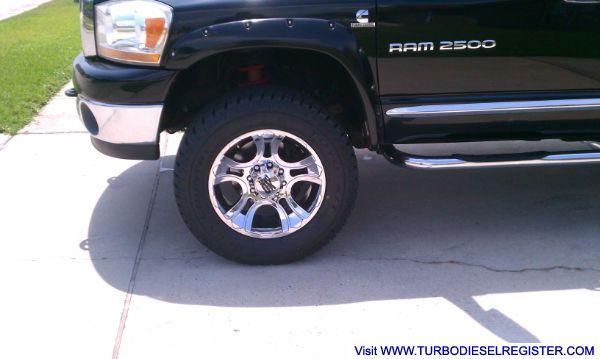 Toyo AT LT305/60R20 on KMC Crank Wheels