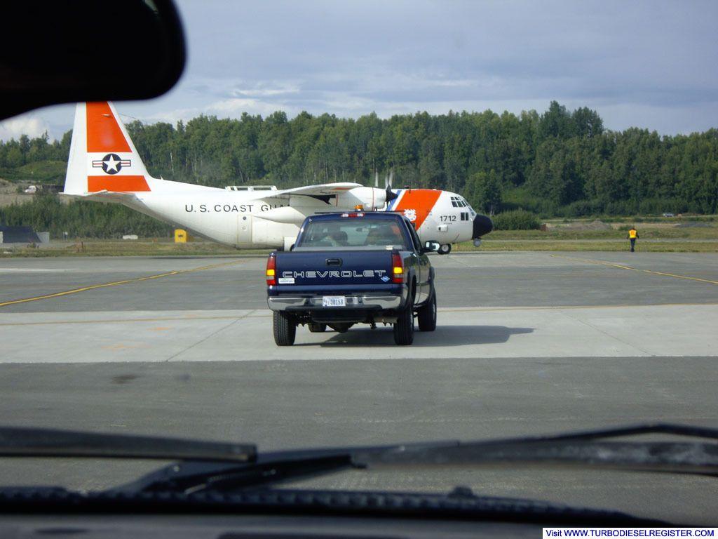 unloading CG 255006 from C130